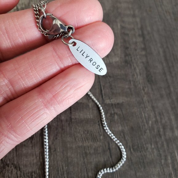 LilyRose Swarovski crystal chain and earrings - Picture 4 of 4